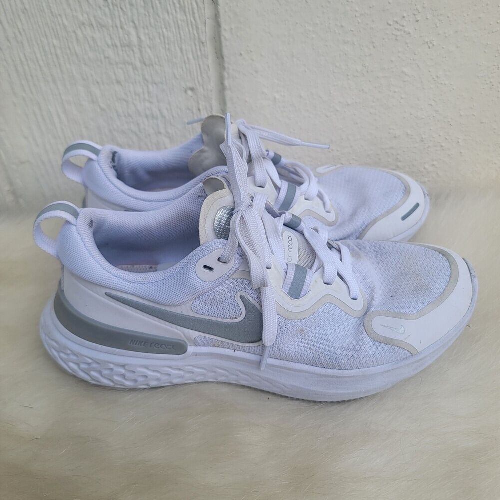 Womens Nike React Miler React sz 6.5 white gray sneakers shoes